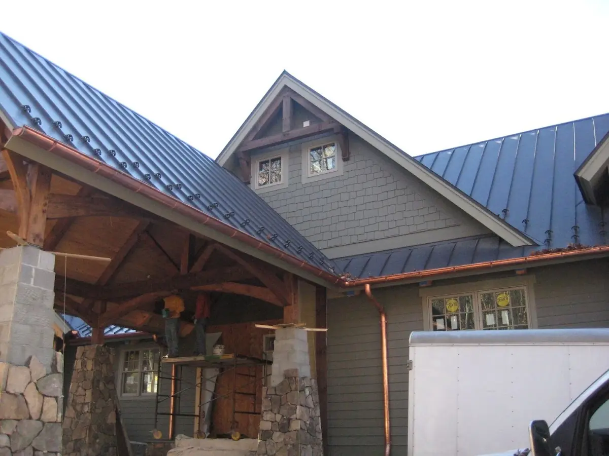 Craftsman Roofing team delivering quality roofing work in Ancor